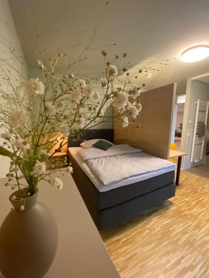 Con4Rent Hotel Kirchheim unter Teck Eksteriør billede