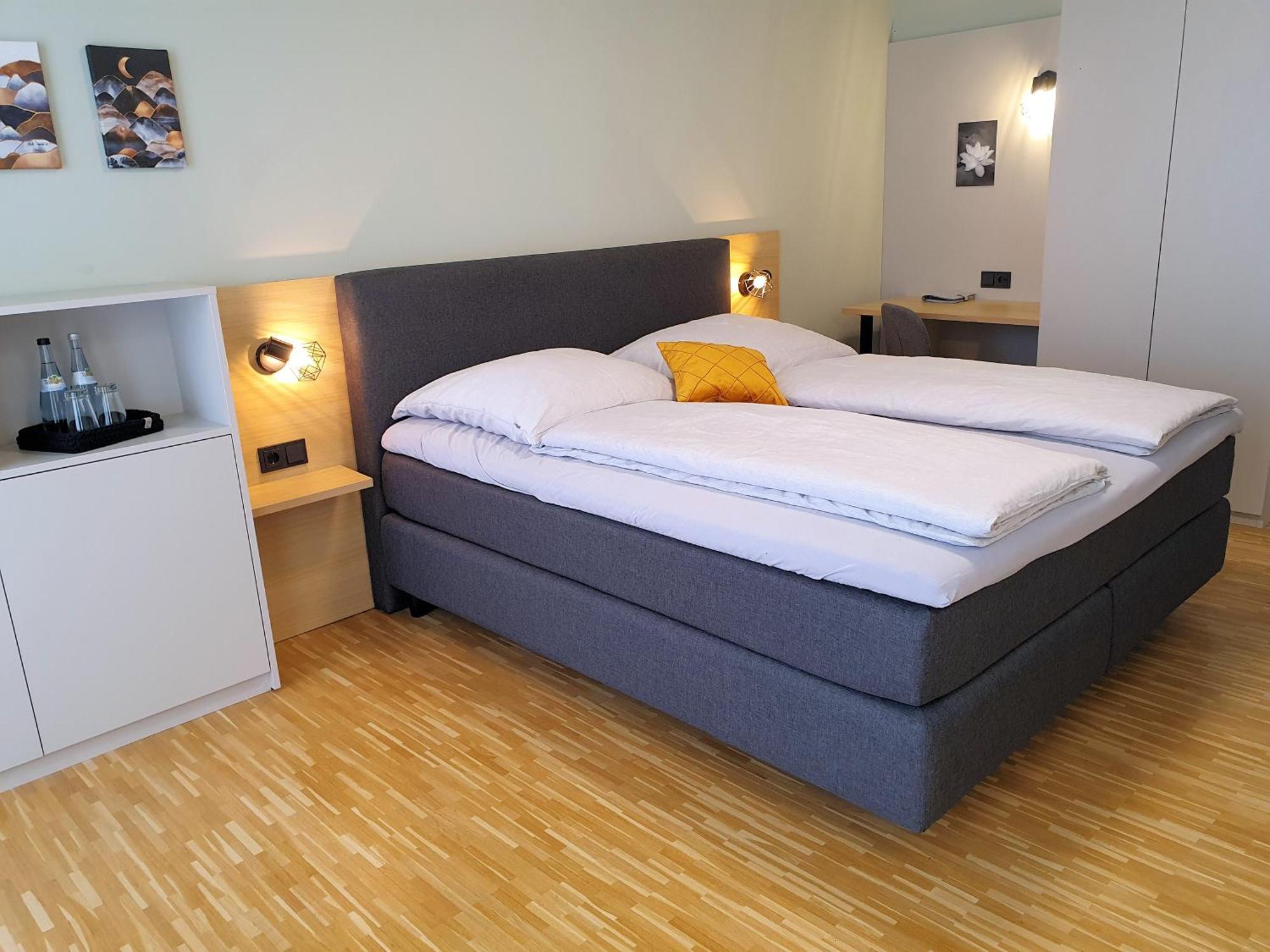 Con4Rent Hotel Kirchheim unter Teck Eksteriør billede